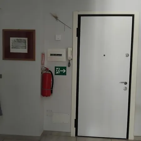 Oda ve Kahvaltı Lucilla
