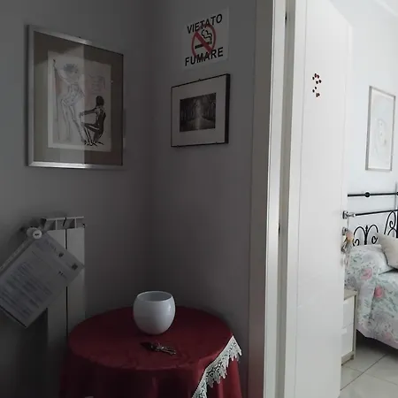 Oda ve Kahvaltı Lucilla